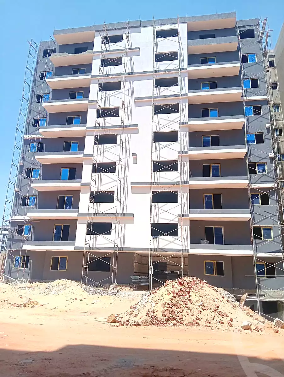 https://aqarmap.com.eg/ar/listing/6800658-for-sale-cairo-new-administrative-capital-r7-kmbwnd-stw