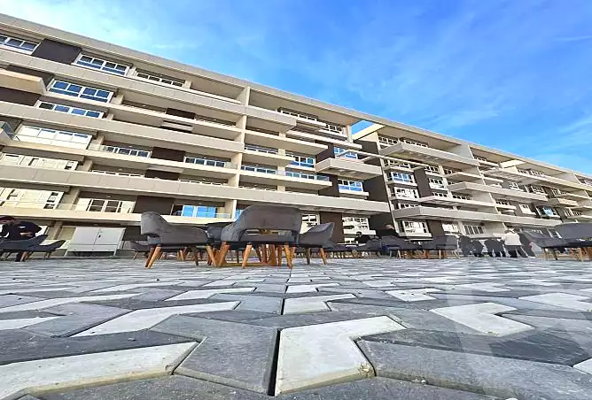 https://aqarmap.com.eg/en/listing/6800857-for-sale-cairo-new-administrative-capital-r7-scenario