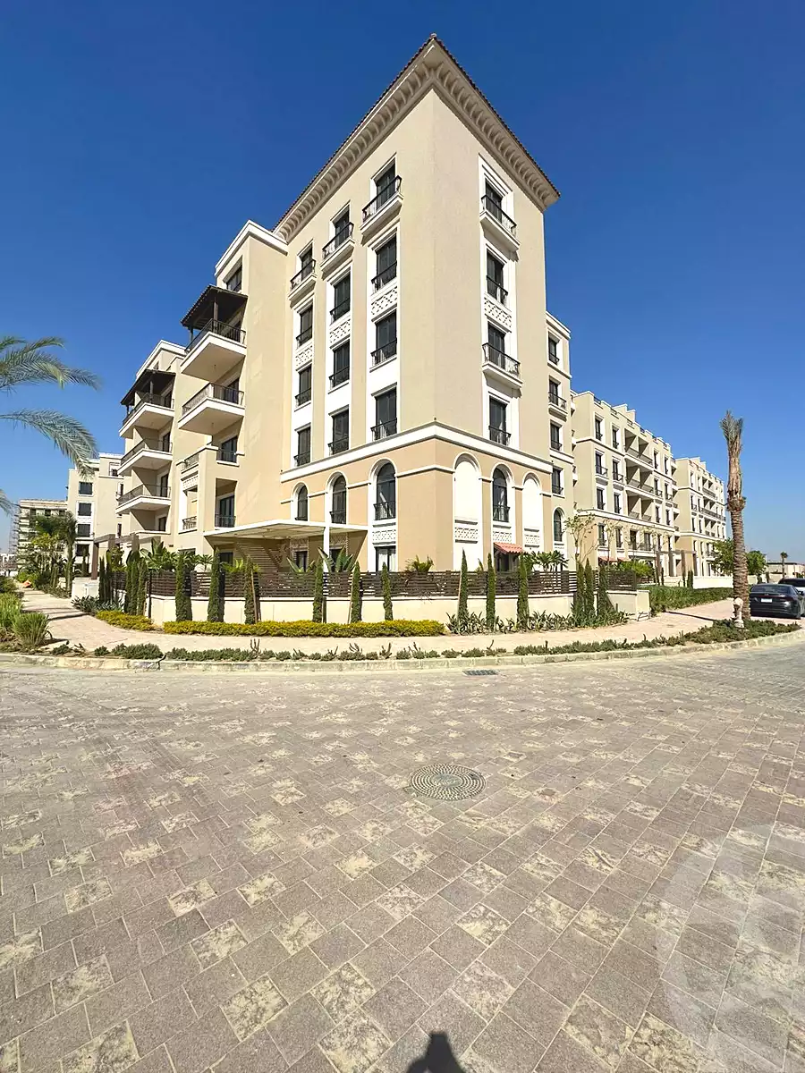 https://aqarmap.com.eg/ar/listing/6800905-for-rent-cairo-el-sheikh-zayed-city-compounds-kmbwnd-fyldj-wyst-dr-llttwyr