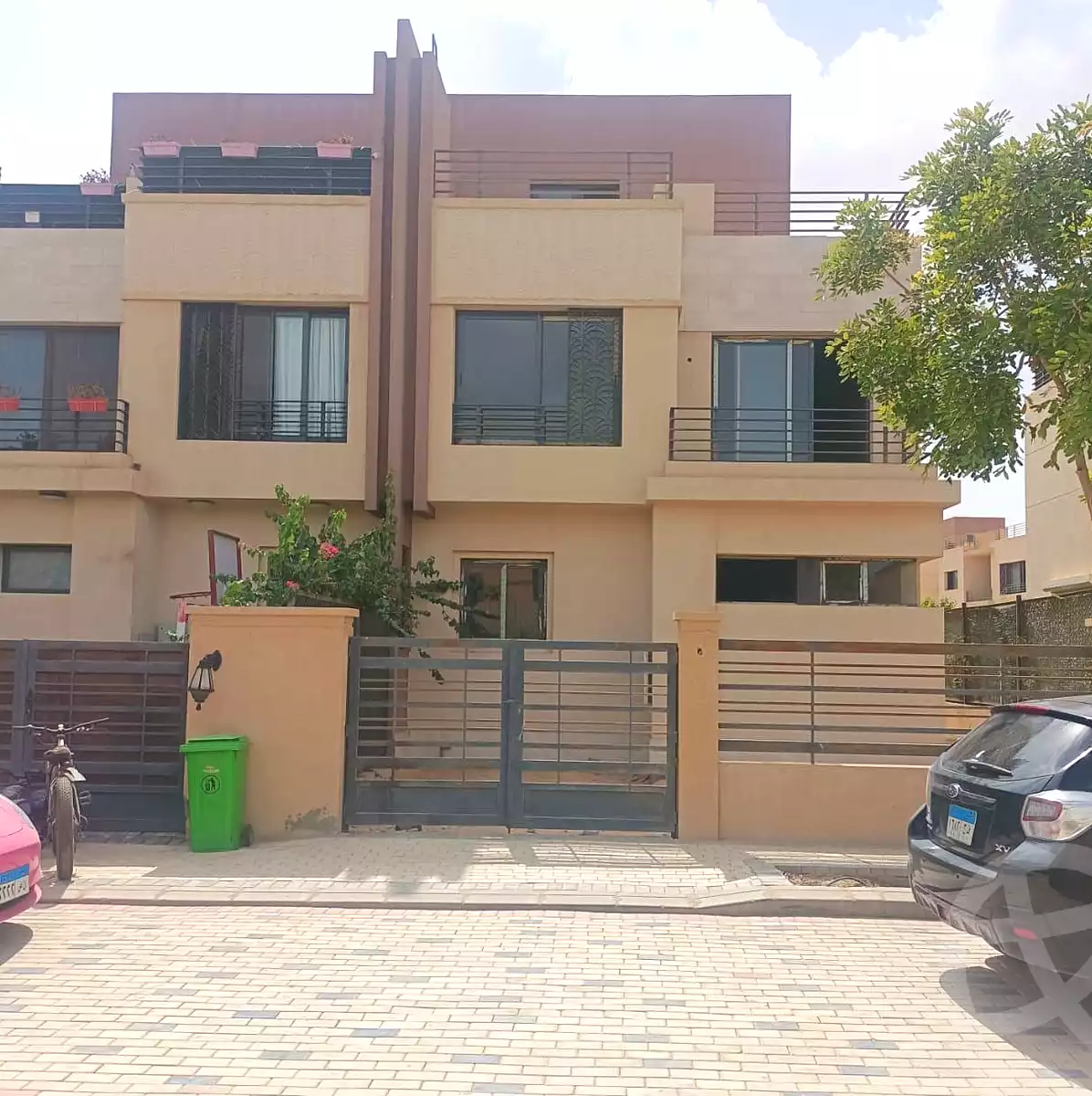 https://aqarmap.com.eg/en/listing/6800965-for-sale-cairo-el-sheikh-zayed-city-compounds-alma