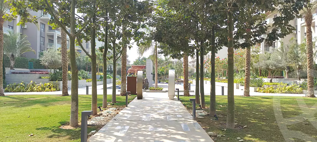 https://aqarmap.com.eg/en/listing/6801320-for-sale-cairo-new-cairo-compounds-the-address-east