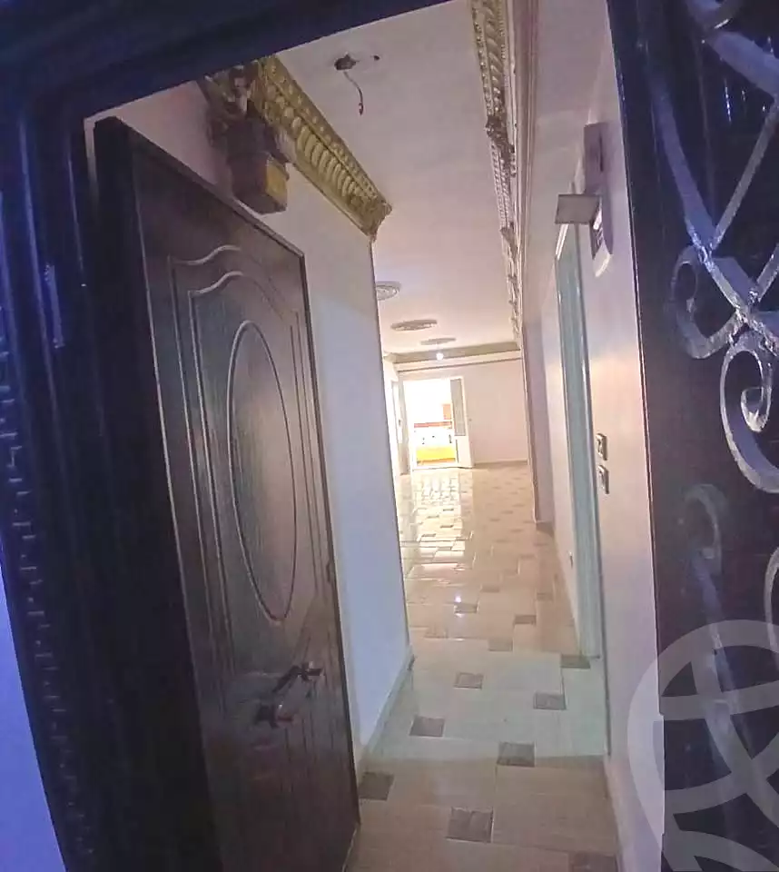 https://aqarmap.com.eg/ar/listing/6801362-for-sale-alexandria-el-mandara-alex-el-mandara-bahri-sidi-kamal-st