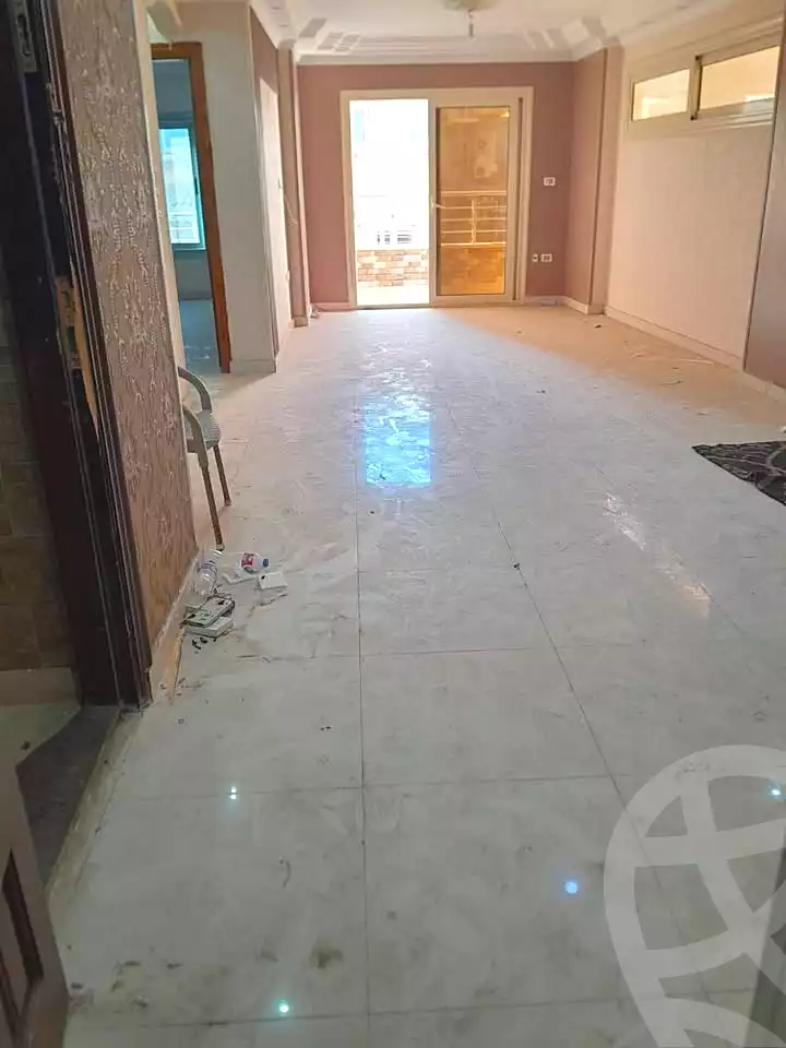 https://aqarmap.com.eg/ar/listing/6801468-for-rent-alexandria-ganaklis-shr-mrtdy-bsh