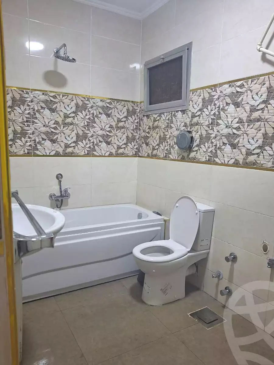 https://aqarmap.com.eg/en/listing/6803001-for-sale-cairo-nasr-city-8th-zone-dr-hassan-el-sharef-st