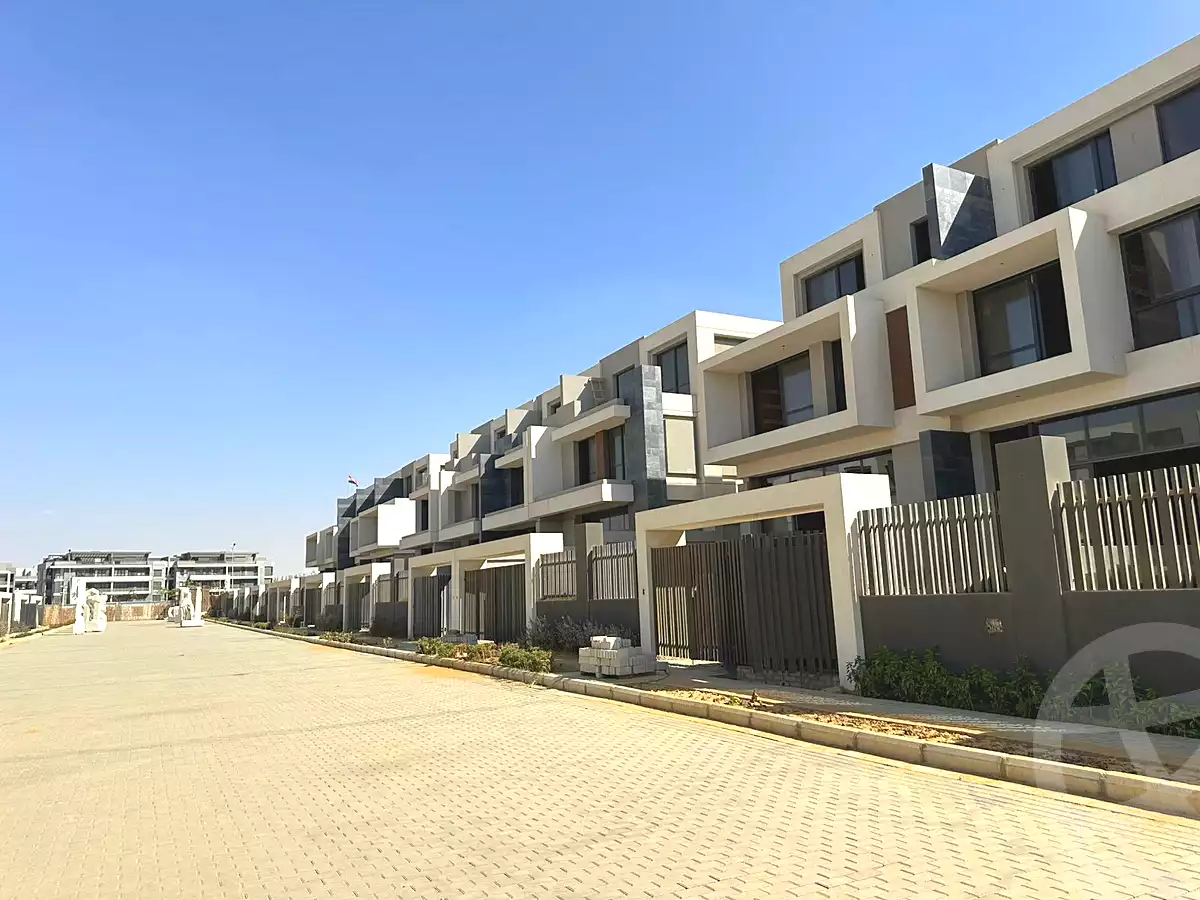 https://aqarmap.com.eg/ar/listing/6803025-for-sale-cairo-new-cairo-compounds-el-patio-town-compound-la-vista
