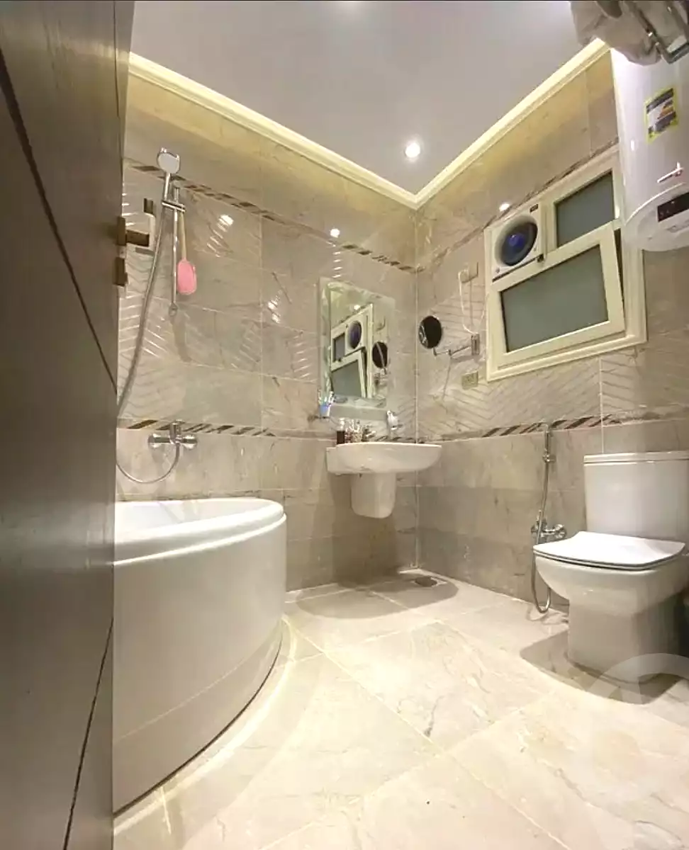 https://aqarmap.com.eg/ar/listing/6803382-for-sale-cairo-nasr-city-abbas-el-akkad