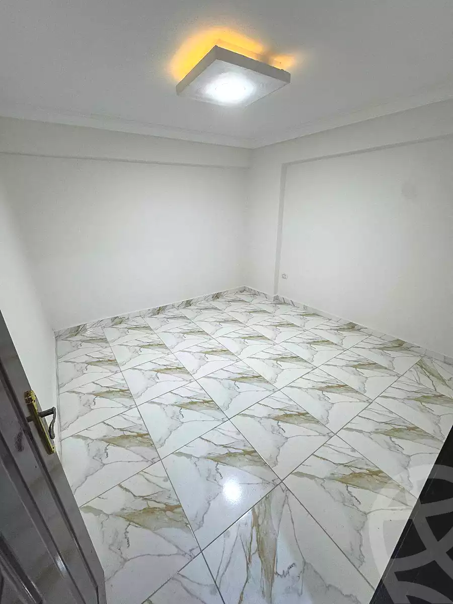 https://aqarmap.com.eg/en/listing/6805233-for-sale-alexandria-lsywf-el-falki
