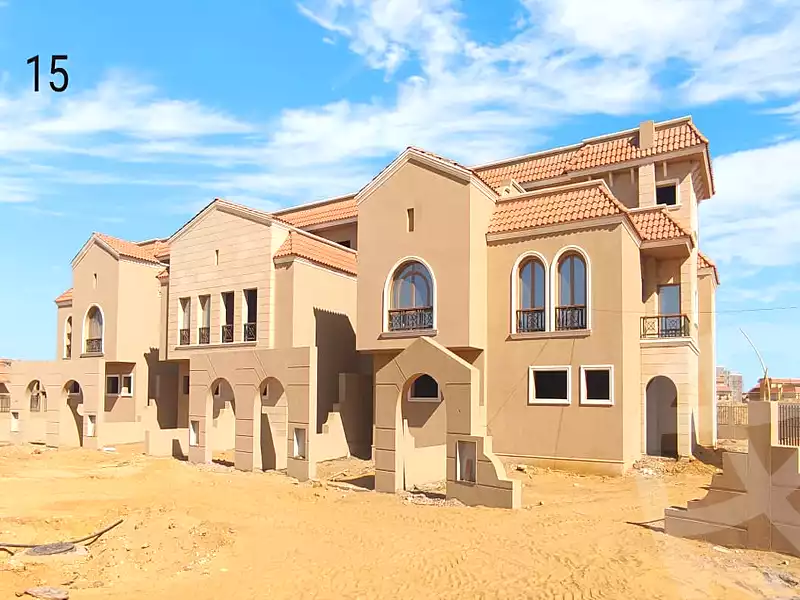 https://aqarmap.com.eg/ar/listing/6805476-for-sale-cairo-el-shorouk-compounds-yfy-ryzydns