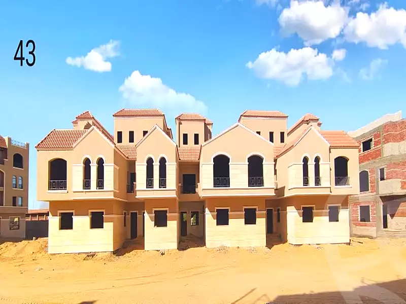 https://aqarmap.com.eg/en/listing/6805478-for-sale-cairo-el-shorouk-compounds-yfy-ryzydns