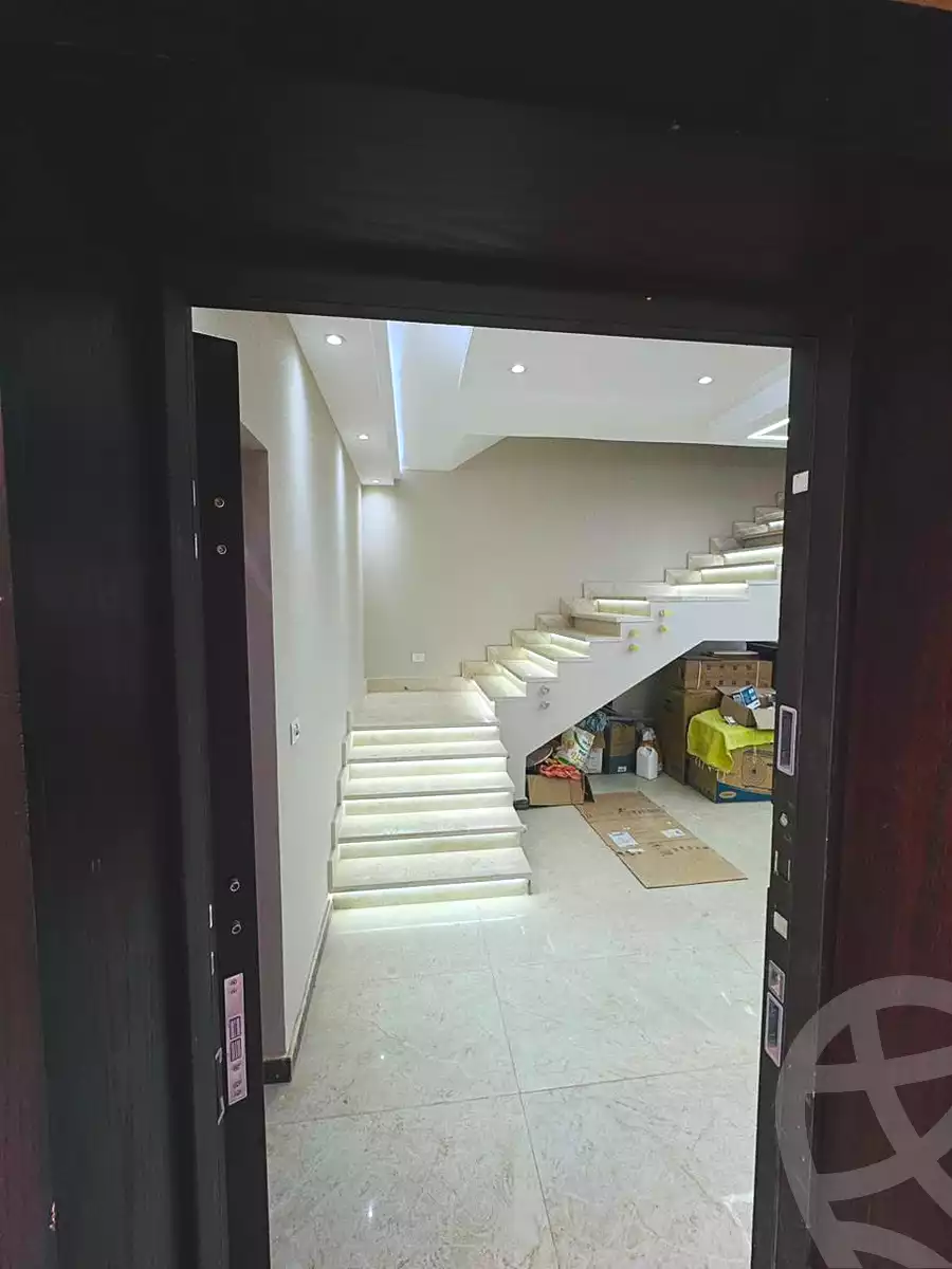 https://aqarmap.com.eg/ar/listing/6805631-for-sale-cairo-el-shorouk-compounds-yfy-ryzydns