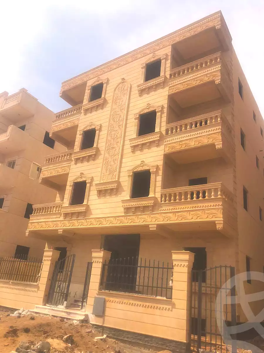 https://aqarmap.com.eg/en/listing/6805551-for-sale-cairo-badr-city-hai-el-ashgar-featured-neighborhood-bait-el-watan