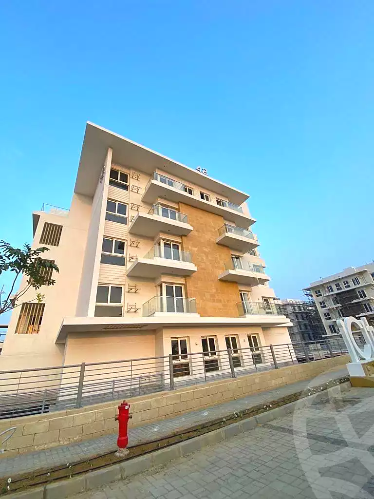 https://aqarmap.com.eg/ar/listing/6805745-for-rent-cairo-6th-of-october-compounds-mountain-view-icity-october-mv-park-mountain-view-icity-october