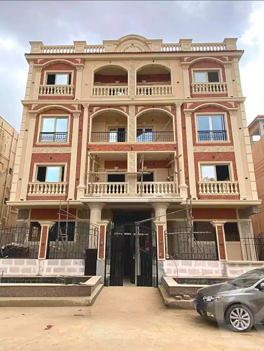 https://aqarmap.com.eg/en/listing/6805809-for-sale-cairo-new-cairo-first-settlement-mhwr-mstfy-kml