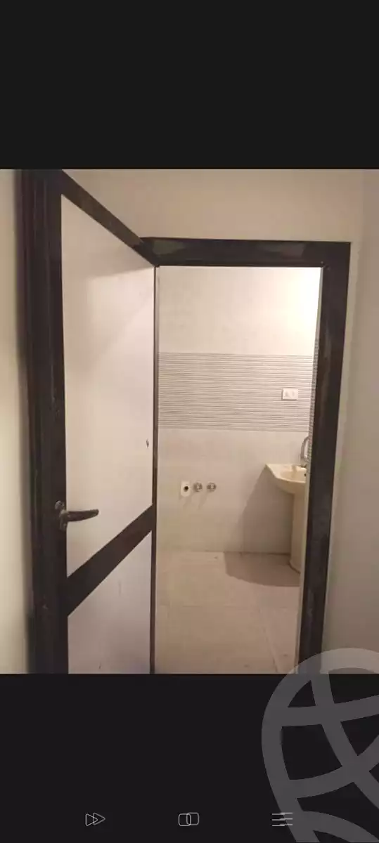https://aqarmap.com.eg/ar/listing/6805871-for-sale-cairo-el-sheikh-zayed-city-el-hay-elthaleth-lmstshfy