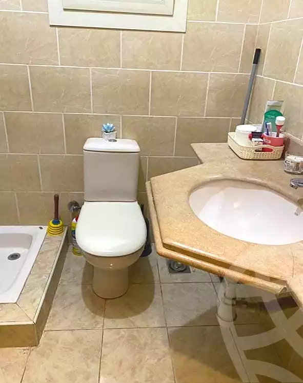 https://aqarmap.com.eg/ar/listing/6805951-for-rent-cairo-el-sheikh-zayed-city-compounds-dh-drys