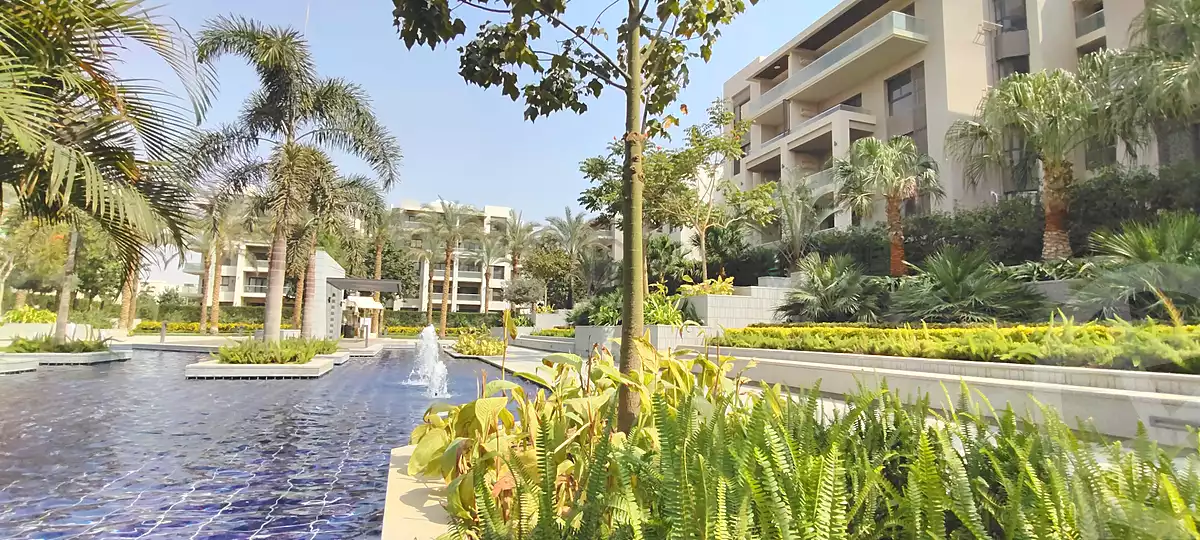 https://aqarmap.com.eg/en/listing/6806265-for-sale-cairo-new-cairo-compounds-the-address-east