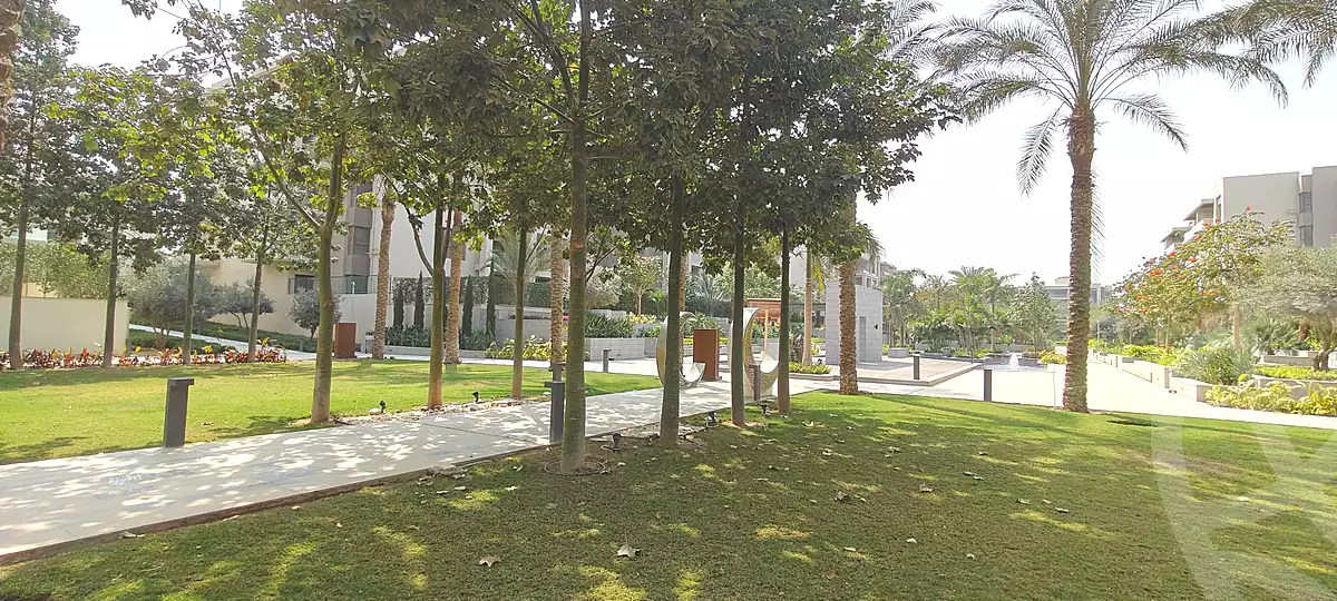 https://aqarmap.com.eg/en/listing/6806265-for-sale-cairo-new-cairo-compounds-the-address-east