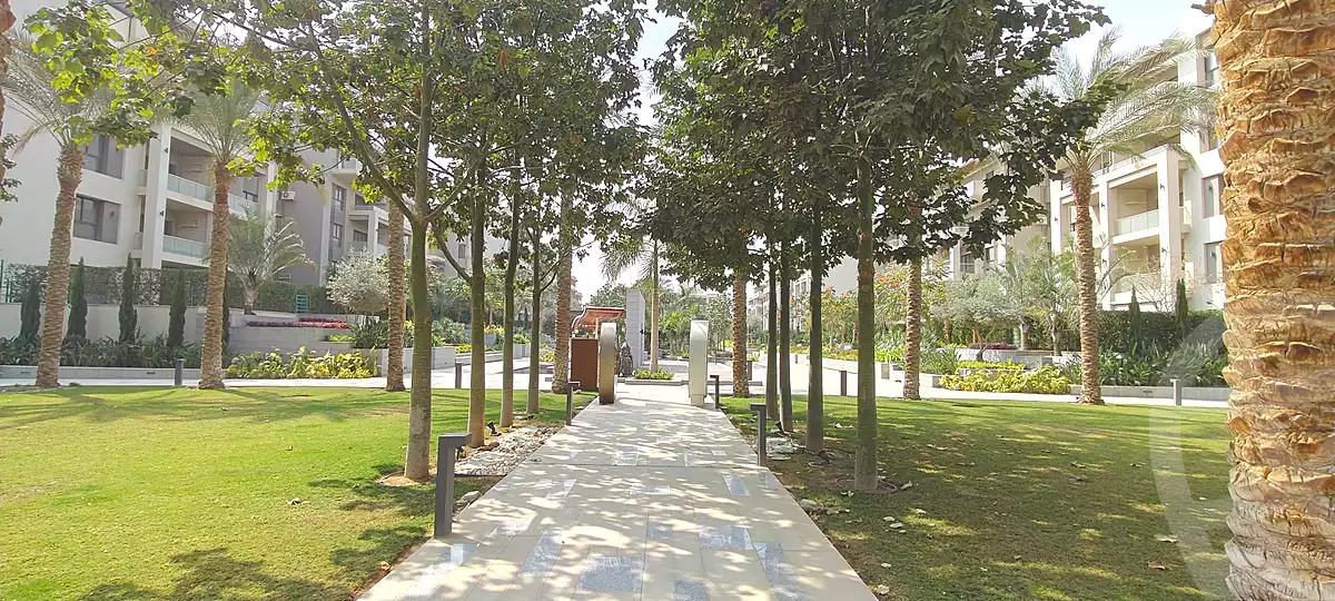 https://aqarmap.com.eg/en/listing/6806265-for-sale-cairo-new-cairo-compounds-the-address-east