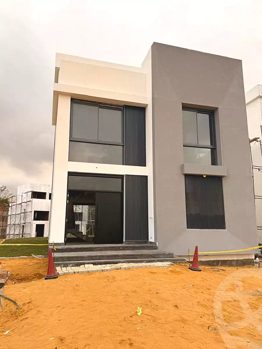 https://aqarmap.com.eg/ar/listing/6806339-for-sale-cairo-new-cairo-compounds-eastshire-alqamzi