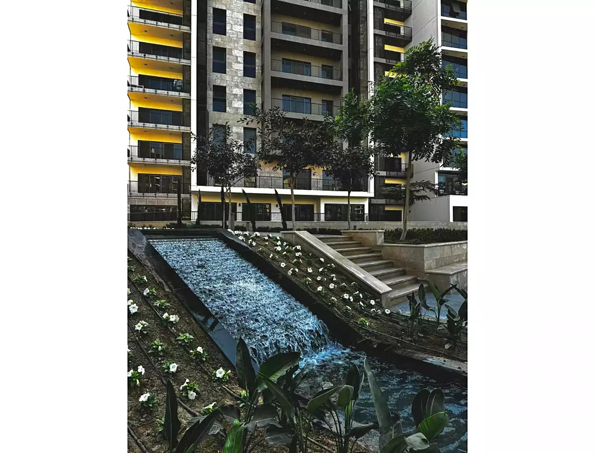 https://aqarmap.com.eg/ar/listing/6806394-for-sale-cairo-el-sheikh-zayed-city-compounds-zyd-wr-llttwyr-z-tower