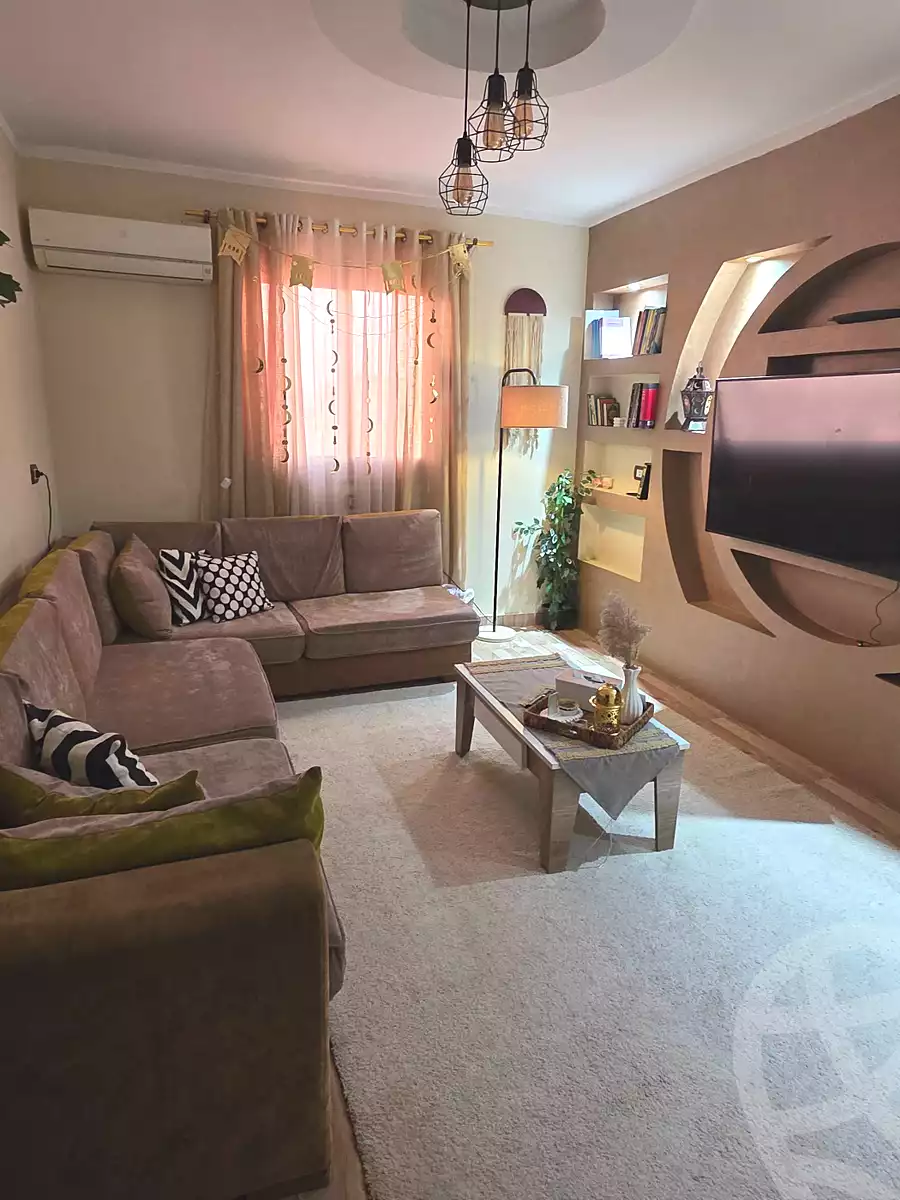 https://aqarmap.com.eg/ar/listing/6806105-for-sale-cairo-ain-shams-mnshy-lthryr