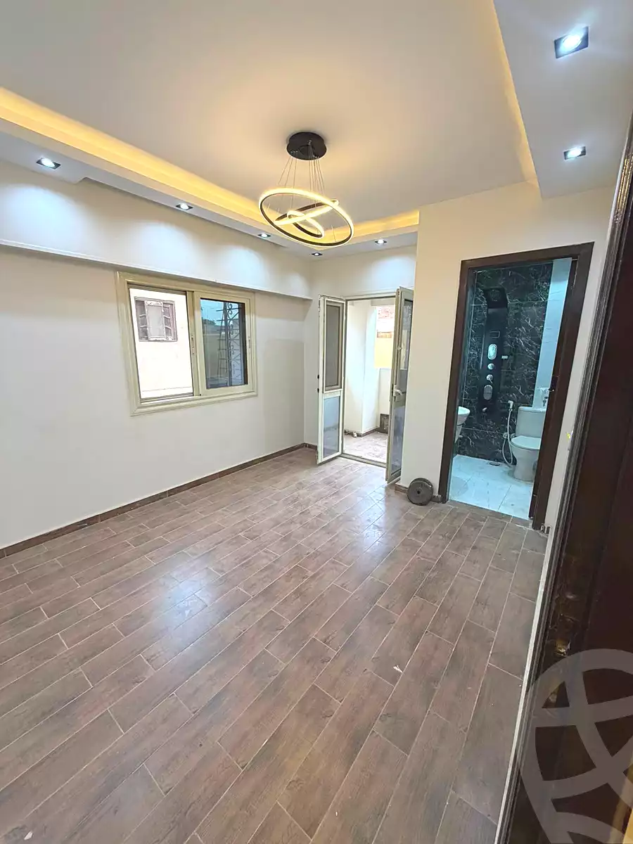 https://aqarmap.com.eg/ar/listing/6806767-for-sale-cairo-6th-of-october-el-ahyaa-neighborhood-3rd-street-9