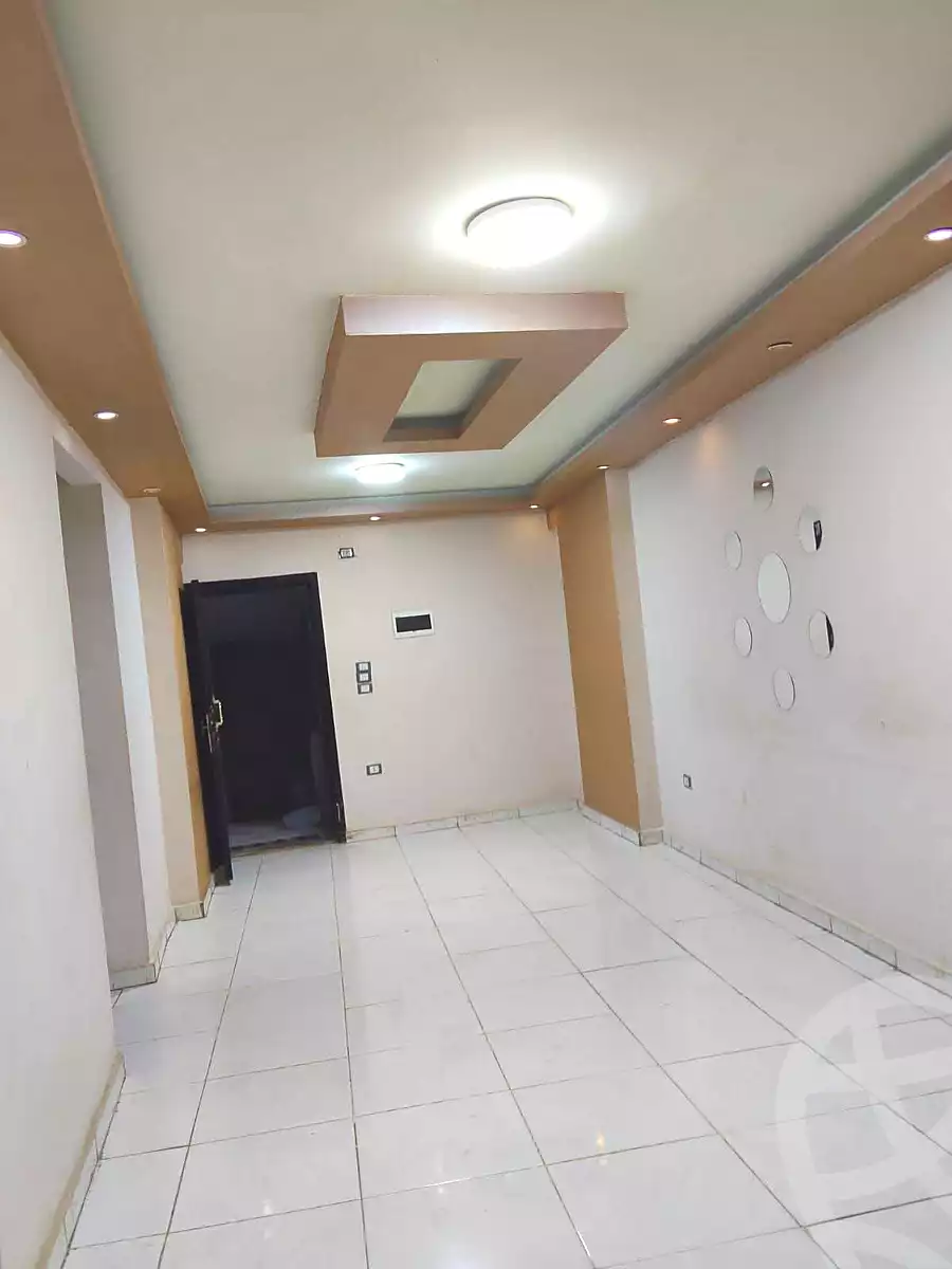 https://aqarmap.com.eg/en/listing/6806787-for-rent-cairo-faisal-kafr-tohormos-queen-nazli-st