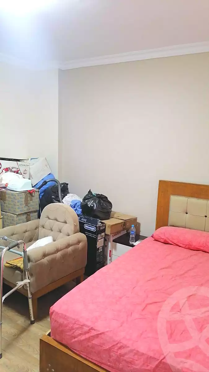 https://aqarmap.com.eg/en/listing/6806994-for-sale-cairo-el-sheikh-zayed-city-compounds-jn-1