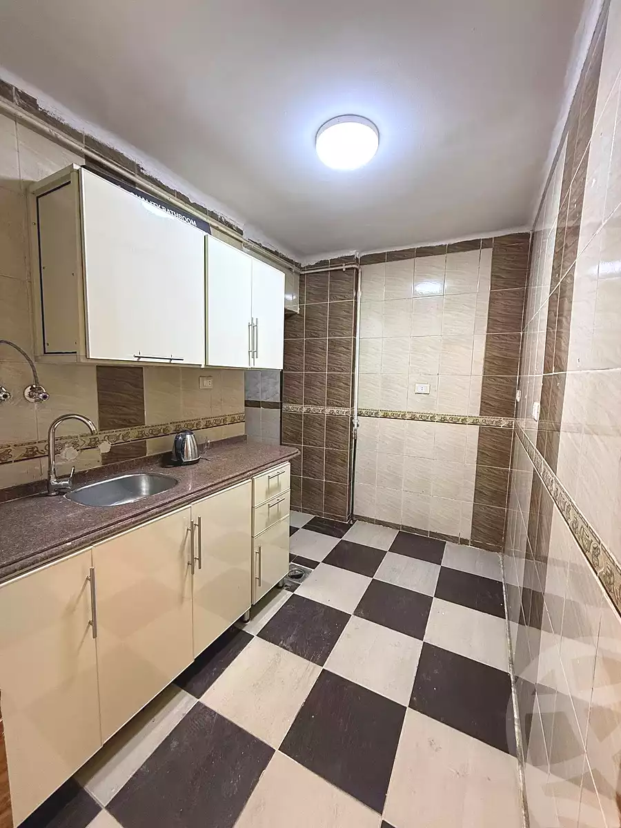 https://aqarmap.com.eg/ar/listing/6806992-for-sale-alexandria-sydy-bshr-sydy-bshr-bhry-shr-mhmd-njyb