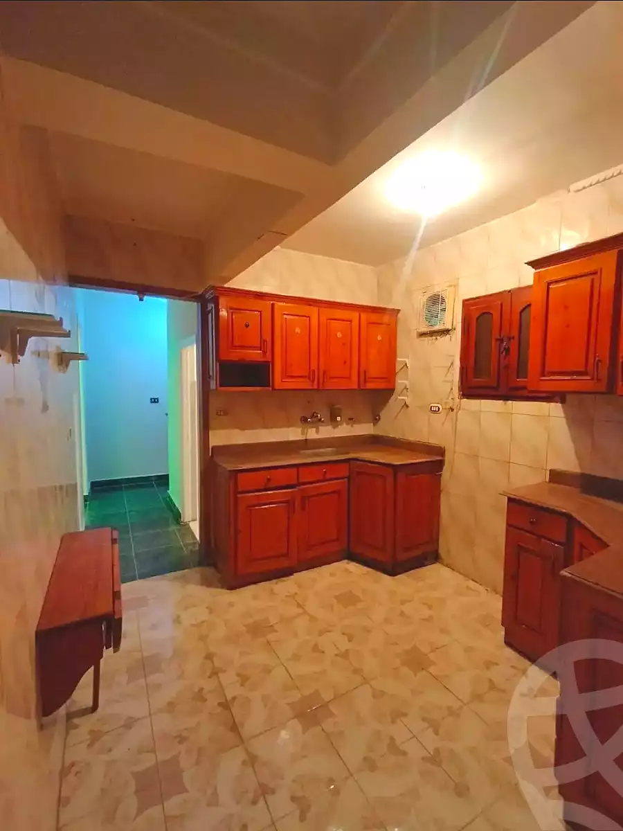 https://aqarmap.com.eg/ar/listing/6807069-for-sale-alexandria-l-jmy-el-hanouvel-el-kholafaa-el-rashdeen-st