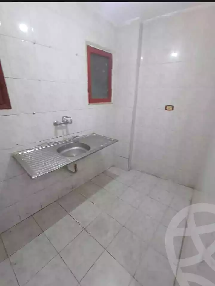 https://aqarmap.com.eg/ar/listing/6807088-for-sale-alexandria-sydy-bshr-sydy-bshr-bhry-shr-khld-bn-lwlyd
