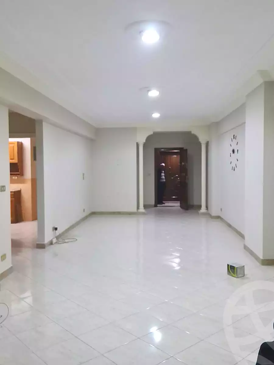 https://aqarmap.com.eg/en/listing/6807254-for-sale-alexandria-smouha-tout-ankh-amoun-st
