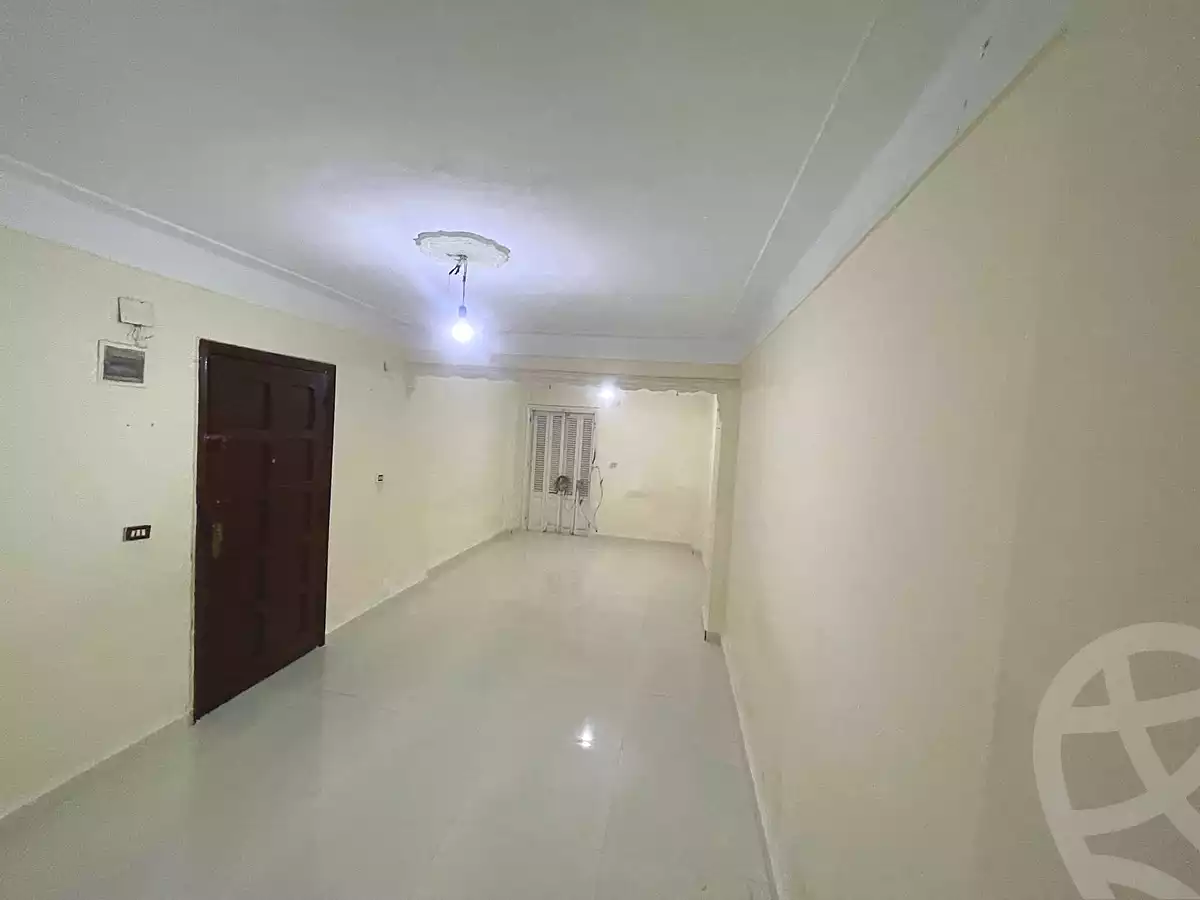 https://aqarmap.com.eg/ar/listing/6807659-for-rent-alexandria-zezenia-ibrahim-el-attar-st