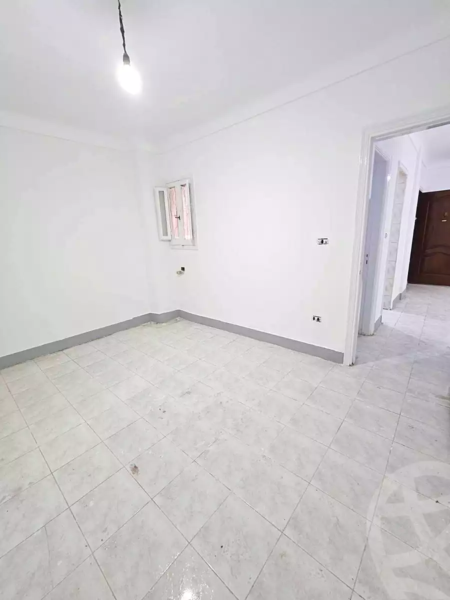 https://aqarmap.com.eg/ar/listing/6807748-for-sale-alexandria-sydy-bshr-sydy-bshr-bhry-amr-el-nogomy-st