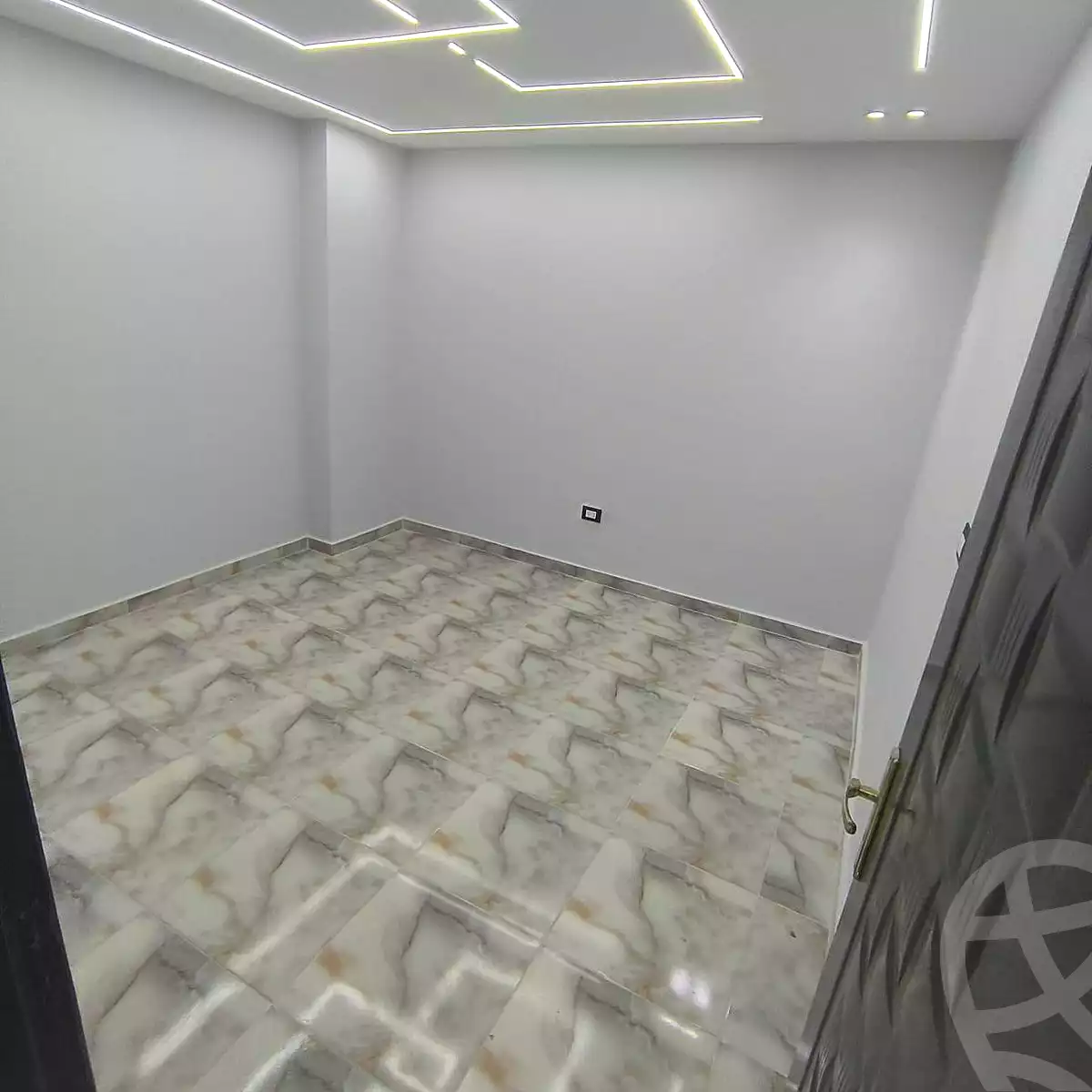 https://aqarmap.com.eg/ar/listing/6807788-for-sale-alexandria-new-miami-el-quds-school-st