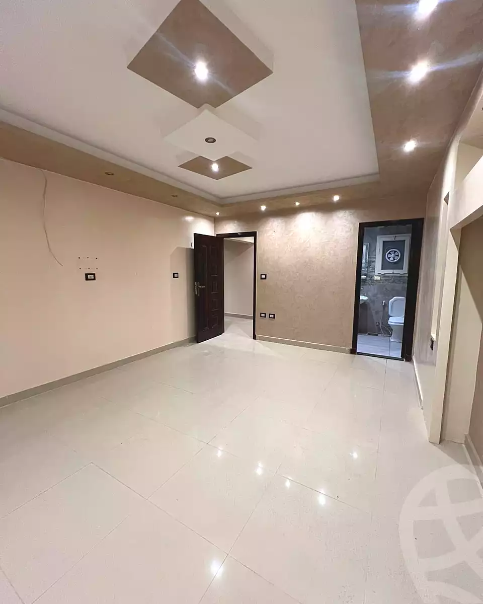 https://aqarmap.com.eg/en/listing/6807978-for-rent-alexandria-lauran-shaarawy-st