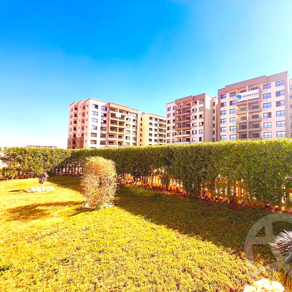 https://aqarmap.com.eg/en/listing/6808097-for-sale-cairo-new-administrative-capital-r8-rmtn