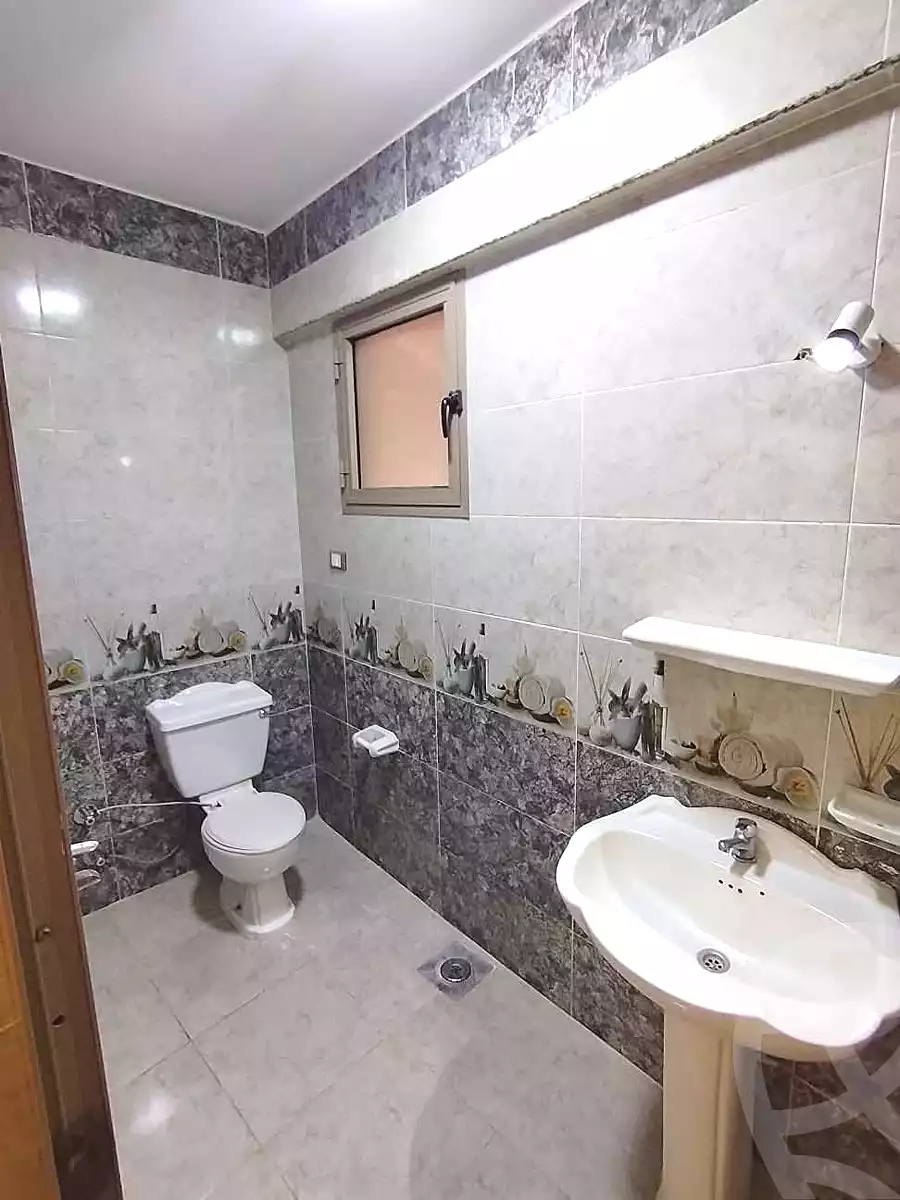 https://aqarmap.com.eg/en/listing/6808475-for-sale-alexandria-l-jmy-lbytsh-ain-shams-st