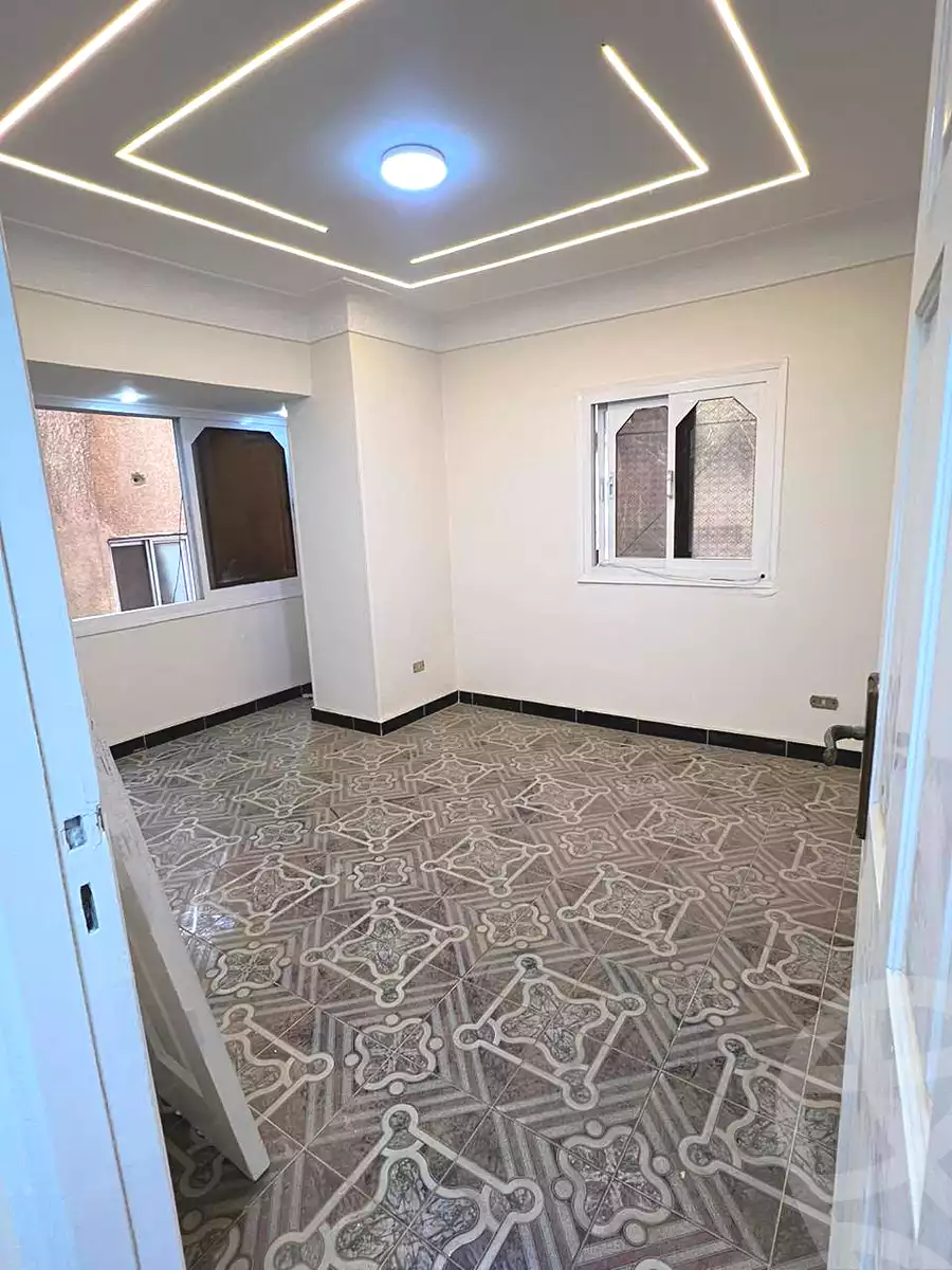 https://aqarmap.com.eg/ar/listing/6808532-for-sale-alexandria-l-jmy-lbytsh-el-hanafeya-st