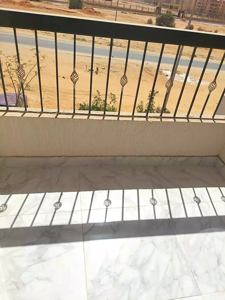 https://aqarmap.com.eg/ar/listing/6808418-for-sale-cairo-6th-of-october-el-tawsaat-el-shamalya-hy-2000-qt