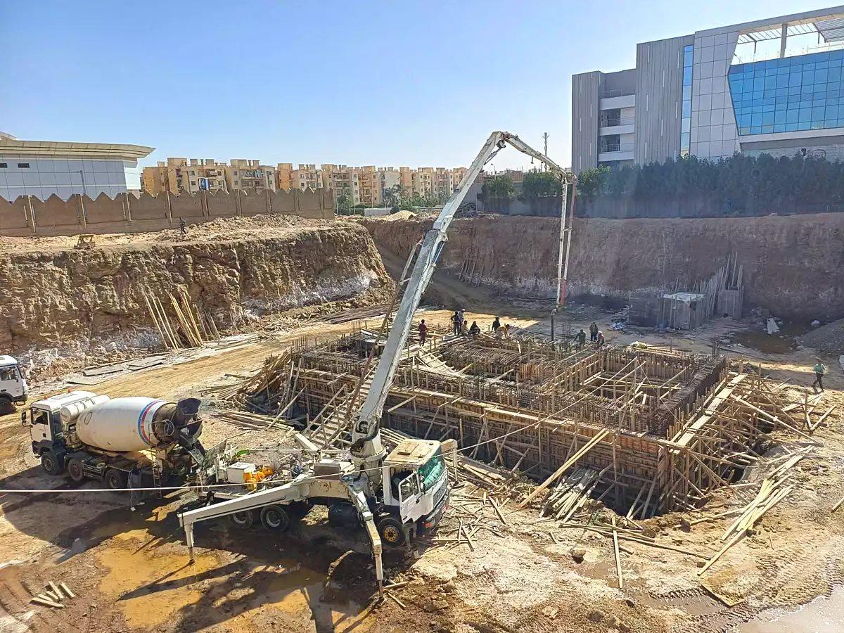 https://aqarmap.com.eg/ar/listing/6808909-for-sale-cairo-el-sheikh-zayed-city-compounds-allora-hub-mall-tibia