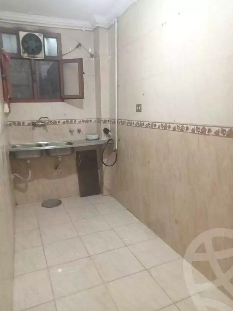 https://aqarmap.com.eg/en/listing/6809095-for-sale-cairo-helwan-mnshy-yn-hlwn-mansour-st
