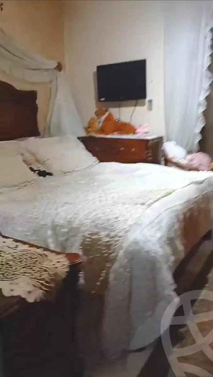 https://aqarmap.com.eg/ar/listing/6809202-for-sale-alexandria-sydy-bshr-shr-mlk-hfny