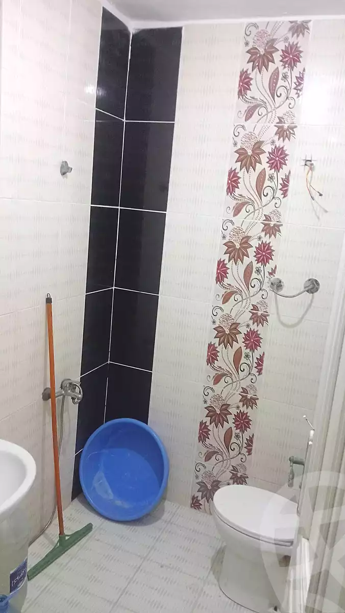 https://aqarmap.com.eg/ar/listing/6810031-for-sale-alexandria-l-jmy-lbytsh-el-hanafeya-st