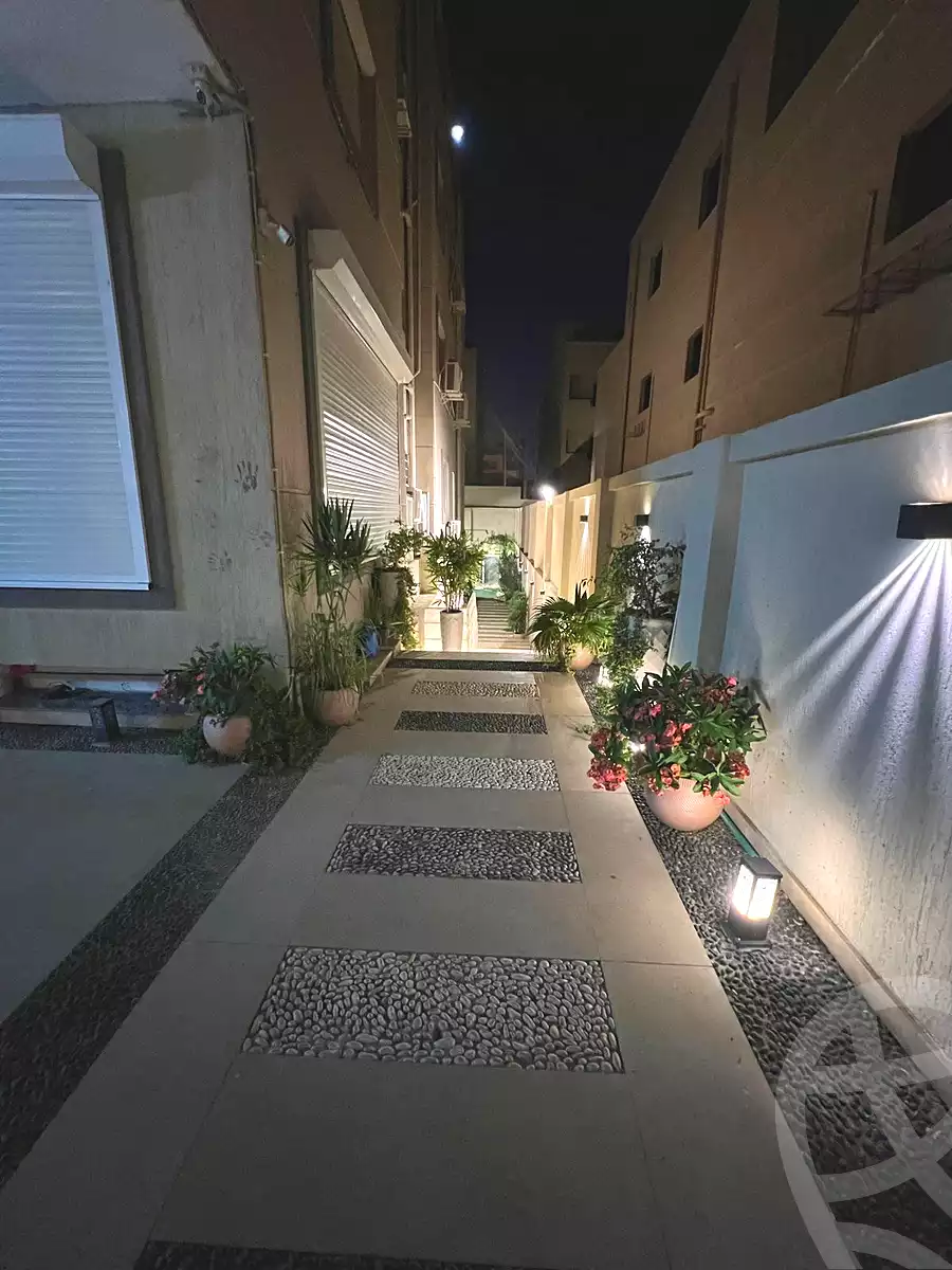 https://aqarmap.com.eg/en/listing/6810558-for-sale-cairo-new-cairo-el-kornfol-el-kornfol-7