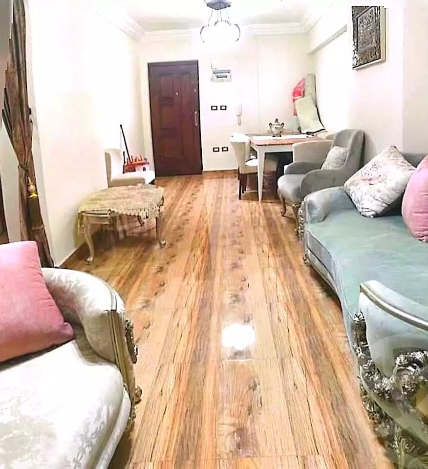 https://aqarmap.com.eg/ar/listing/6810606-for-sale-alexandria-el-asafra-salman-el-farsi-st