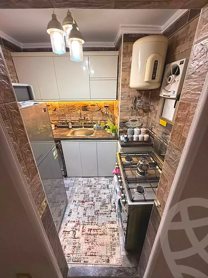 https://aqarmap.com.eg/ar/listing/6810959-for-sale-alexandria-ganaklis-shr-bw-qyr-tryq-lhry