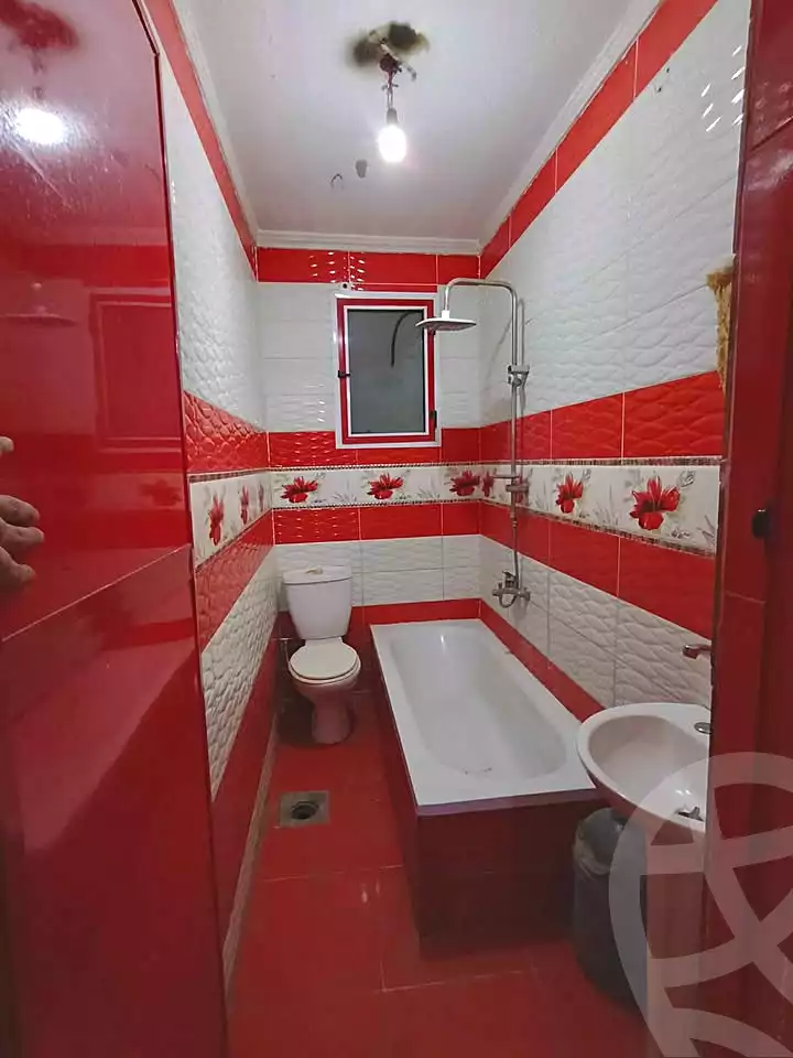 https://aqarmap.com.eg/en/listing/6811124-for-sale-alexandria-lsywf-el-falki
