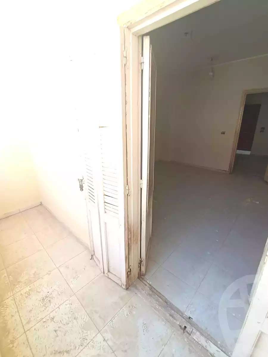 https://aqarmap.com.eg/ar/listing/6811380-for-sale-cairo-helwan-el-tayaran-city