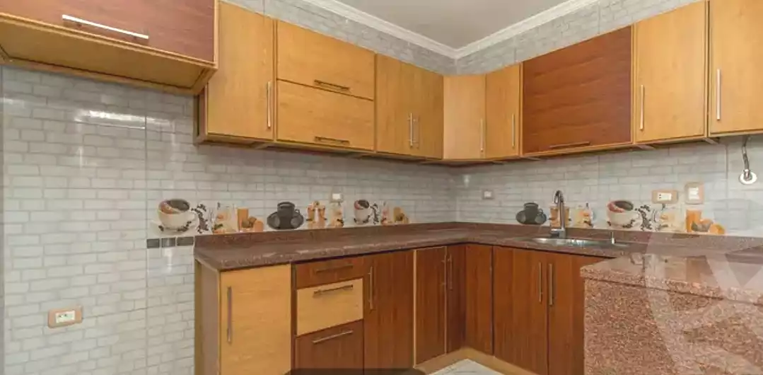 https://aqarmap.com.eg/ar/listing/6811421-for-rent-alexandria-camp-cesar-el-gaish-rd
